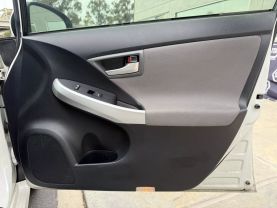 2015 TOYOTA PRIUS TWO HATCHBACK 4D
