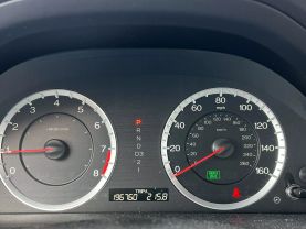 2010 Honda Accord - Image 19
