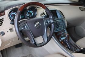 2013 Buick Lacrosse - Image 6