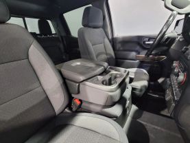 2020 Chevrolet Silverado 1500 Crew Cab - - Image 24
