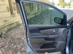 2017 HONDA ODYSSEY VAN V6, I-VTEC, 3.5 LITER EX-L W/NAVIGATION MINIVAN 4D