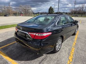 2016 Toyota Camry Hybrid - Image 7