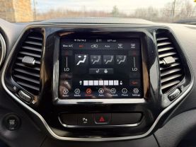 2019 JEEP CHEROKEE SUV V6, 3.2 LITER LIMITED SPORT UTILITY 4D - Gesner Auto Inc in Taunton, MA, 41.88613, -71.14527