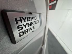 2010 TOYOTA PRIUS HATCHBACK 4-CYL, HYBRID, 1.8 LITER III HATCHBACK 4D