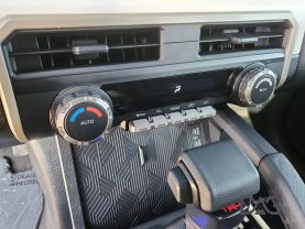 2024 TOYOTA TACOMA DOUBLE CAB PICKUP