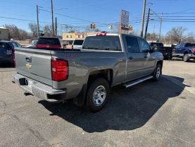 2017 Chevrolet Silverado 1500 Crew Cab - Image 6