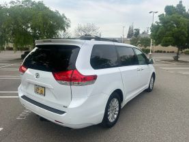 2013 TOYOTA SIENNA VAN V6, 3.5 LITER XLE MINIVAN 4D