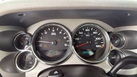 2007 Chevrolet Silverado 2500 Hd Regular Cab Lt Pickup 2d 8 Ft - Image 11