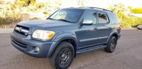 2007 TOYOTA SEQUOIA SUV V8, 4.7 LITER LIMITED SPORT UTILITY 4D at The One Autosales Inc in Phoenix , AZ 85022  33.60461470880989, -112.03641575767358