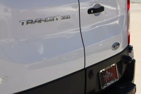 2018 Ford Transit 350 Wagon - Image 17