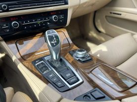 2011 Bmw 5 Series - Image 16