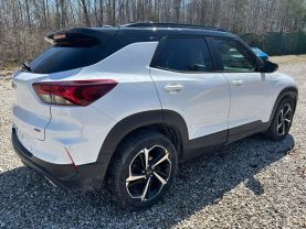 2021 CHEVROLET TRAILBLAZER SUV 3-CYL, ECOTEC, TURBO, 1.3 LITER RS SPORT UTILITY 4D at T&T Repairables - used car dealership in Spencer, Indiana.