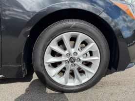2022 TOYOTA COROLLA SEDAN 4-CYL, 1.8 LITER LE SEDAN 4D - Gesner Auto Inc in Taunton, MA, 41.88613, -71.14527