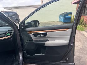 2017 HONDA CR-V SUV 4-CYL, TURBO, 1.5 LITER EX SPORT UTILITY 4D