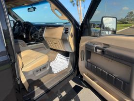 2012 FORD F250 SUPER DUTY CREW CAB PICKUP V8, TURBO DIESEL, 6.7L LARIAT PICKUP 4D 6 3/4 FT