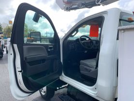 2020 INTERNATIONAL CV515 57FT NON CDL BUCKET TRUCK VERSALIFT VST-52-I BUCKET TRUCKS 6.6L V8 TURBO DIESEL CV515 REGULAR CAB - Eddies Auto Sales