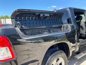 2019 RAM 1500 CREW CAB PICKUP V8, HEMI, 5.7 LITER BIG HORN PICKUP 4D 5 1/2 FT