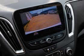 2020 Chevrolet Malibu - Image 26