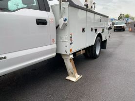 2017 FORD F550 SUPER DUTY 46FT BUCKET TRUCK ALTEC AT41M BUCKET TRUCKS V8, TURBO DIESEL, 6.7 LITER XL 169" W.B. 2D - Eddies Auto Sales