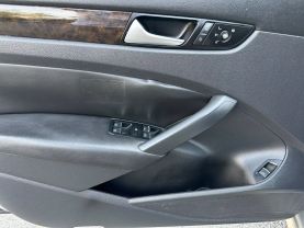 2014 Volkswagen Passat 1.8t Sel Premium Sedan 4d - Image 15