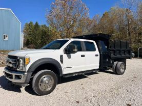 2018 FORD F550 SUPER DUTY CREW CAB & CHASSIS CAB_CHASSIS V8, TURBO DIESEL, 6.7 LITER XL CAB & CHASSIS 4D at T&T Repairables - used car dealership in Spencer, Indiana.