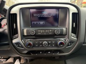 2017 CHEVROLET SILVERADO 1500 DOUBLE CAB PICKUP V8, ECOTEC3, FF, 5.3L LT PICKUP 4D 6 1/2 FT