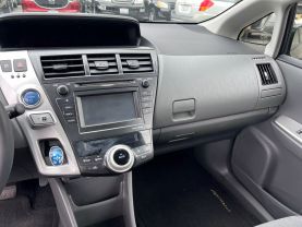 2012 TOYOTA PRIUS V