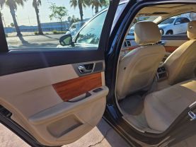 2010 JAGUAR XF SEDAN V8, 4.2 LITER XF SEDAN 4D