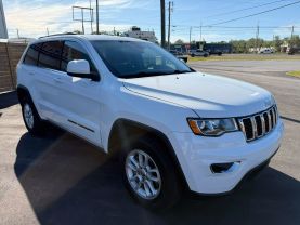 2018 JEEP GRAND CHEROKEE SUV V6, VVT, 3.6 LITER LAREDO E SPORT UTILITY 4D
