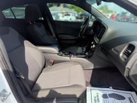 2017 DODGE CHARGER SEDAN V6, 3.6 LITER SE SEDAN 4D