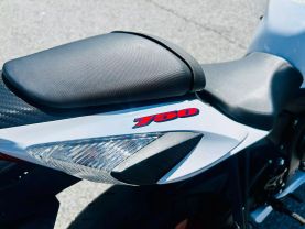 2017 SUZUKI GSX-R750L7 SPORTBIKES - -