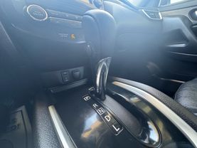 2016 NISSAN ROGUE SUV 4-CYL, 2.5 LITER SL SPORT UTILITY 4D