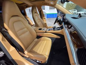 2018 PORSCHE PANAMERA