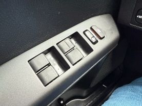 2017 TOYOTA RAV4 SUV 4-CYL, 2.5 LITER XLE SPORT UTILITY 4D