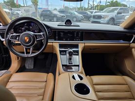 2018 PORSCHE PANAMERA