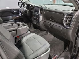 2020 Chevrolet Silverado 1500 Crew Cab - - Image 21