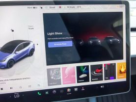 -2022 Tesla Model Y - Image 9