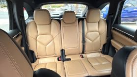 2017 PORSCHE CAYENNE