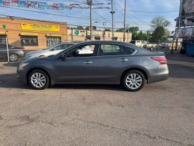 2015 Nissan Altima - Image 6