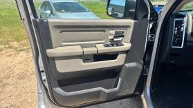 2010 DODGE RAM 1500 QUAD CAB PICKUP V8, HEMI, 5.7 LITER ST PICKUP 4D 6 1/3 FT