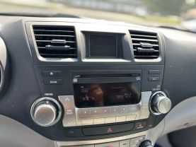 2012 TOYOTA HIGHLANDER SUV GREEN AUTOMATIC - Auto Solutions of Greensboro LLC, NC, 36.05701, -79.84368