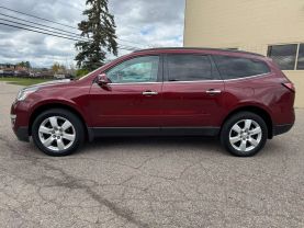 2017 CHEVROLET TRAVERSE SUV V6, 3.6 LITER LT SPORT UTILITY 4D