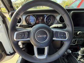 2023 JEEP GLADIATOR PICKUP V6, VVT, 3.6 LITER OVERLAND PICKUP 4D 5 FT