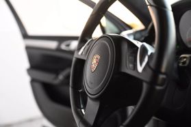 2012 PORSCHE CAYENNE SUV M4851 TURBO