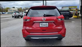 2017 Nissan Rogue S Sport Utility 4d - Image 4
