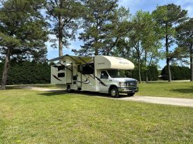 Used 2016 JAYCO REDHAWK CLASS C - 31XL - LA Auto Star located in Virginia Beach, VA
