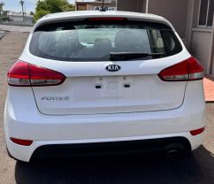 2016 KIA FORTE5 HATCHBACK 4-CYL, GDI, 2.0 LITER LX HATCHBACK 4D