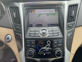2015 HYUNDAI SONATA SEDAN 4-CYL, HYBRID, 2.4 LITER HYBRID SEDAN 4D