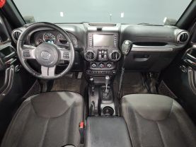 2017 Jeep Wrangler Unlimited - - Image 9