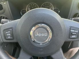 2007 JEEP COMMANDER SUV V8, FLEX FUEL, 4.7 LITER SPORT UTILITY 4D